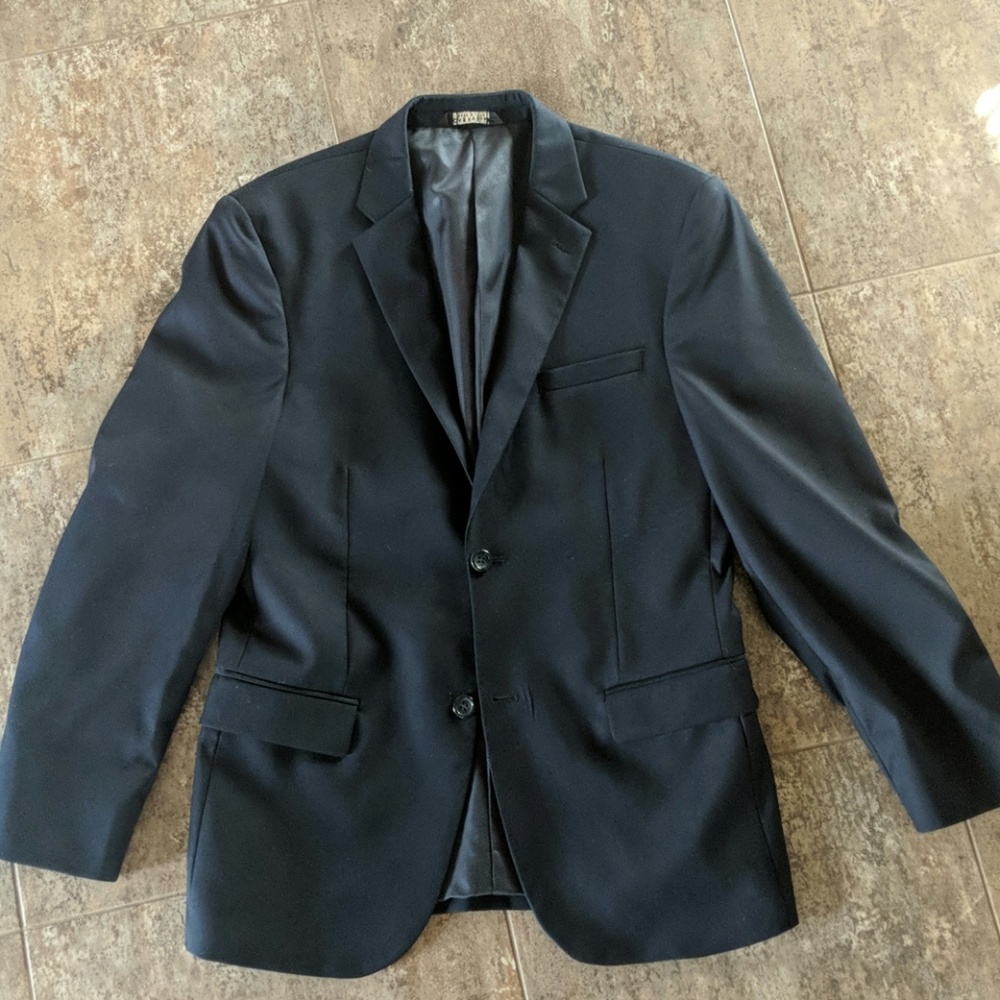 2 piece Caravelli suit